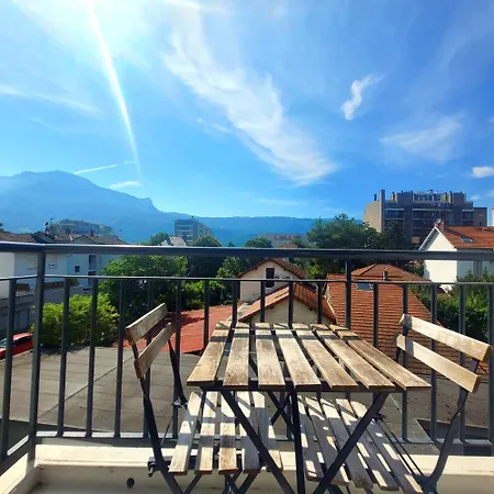 Appartement Elegant 3 Avec Parking Grenoble